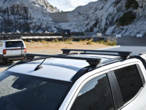 [RF010] ルーフレール用システムキャリア - Universal